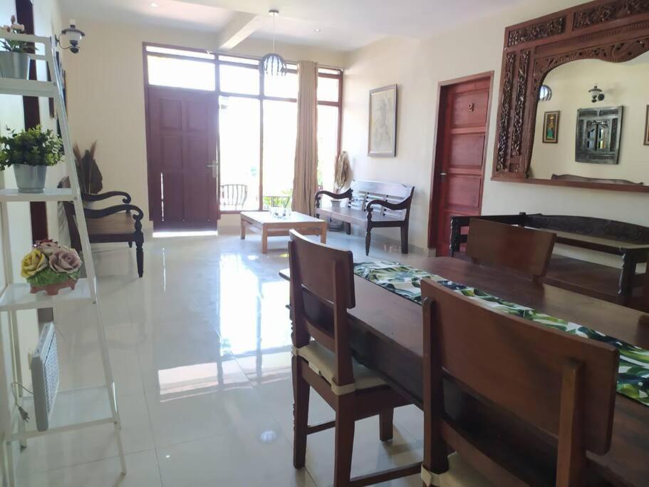Hazel House With Swimming Pool By Grorental Bandung Bagian luar foto