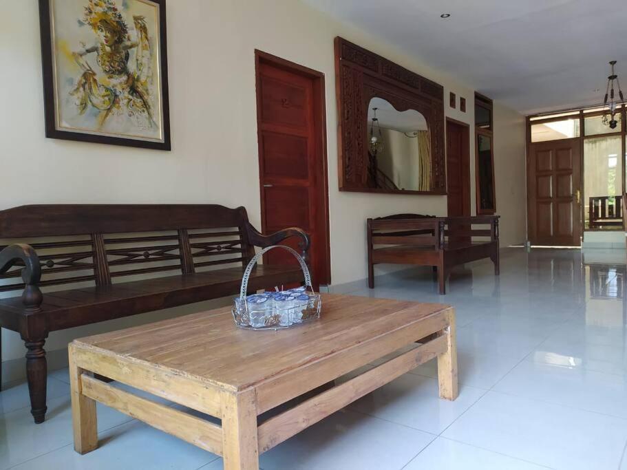 Hazel House With Swimming Pool By Grorental Bandung Bagian luar foto